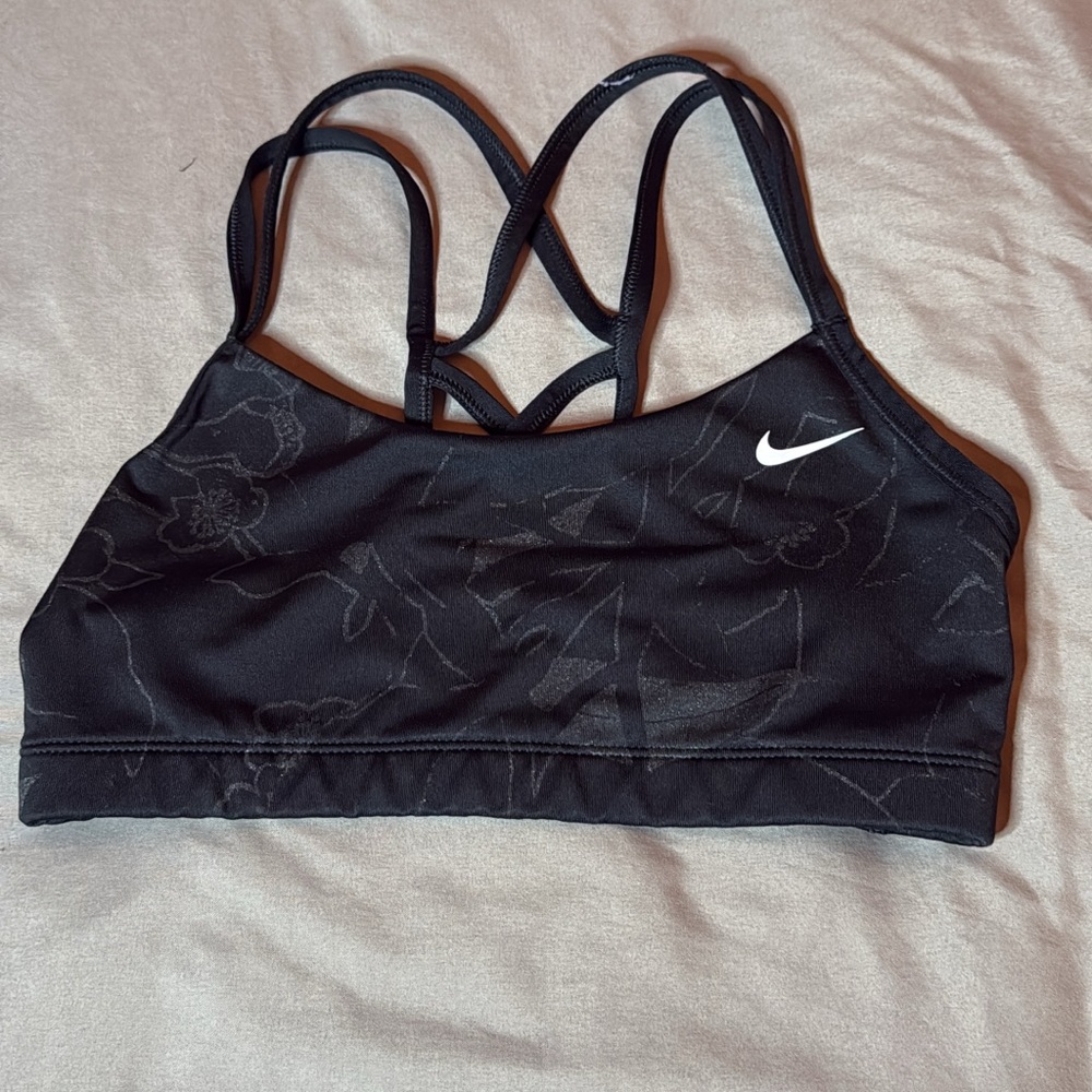 🖤 Nike Cross-Back Sports Bra 🖤